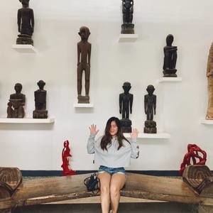 Meet your Posher, Ila